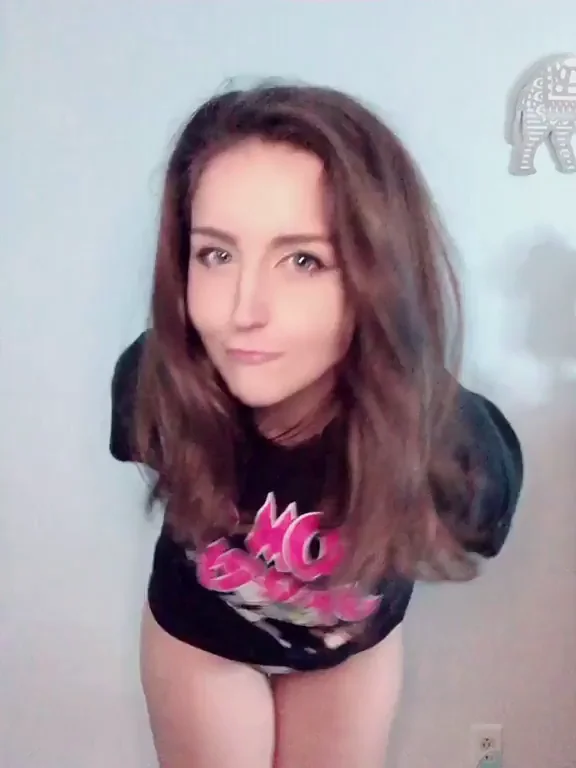 Wanna rate my booty? Or just look at it?