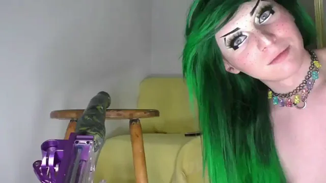 Ryu Doll's Juicy Ass Stuffed Deep with Thick Toy