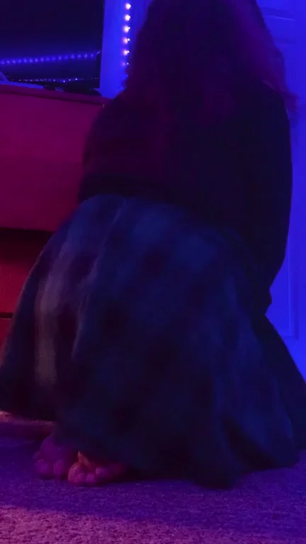 Tempting Trans Ass: Want a Taste of This Juicy Booty?