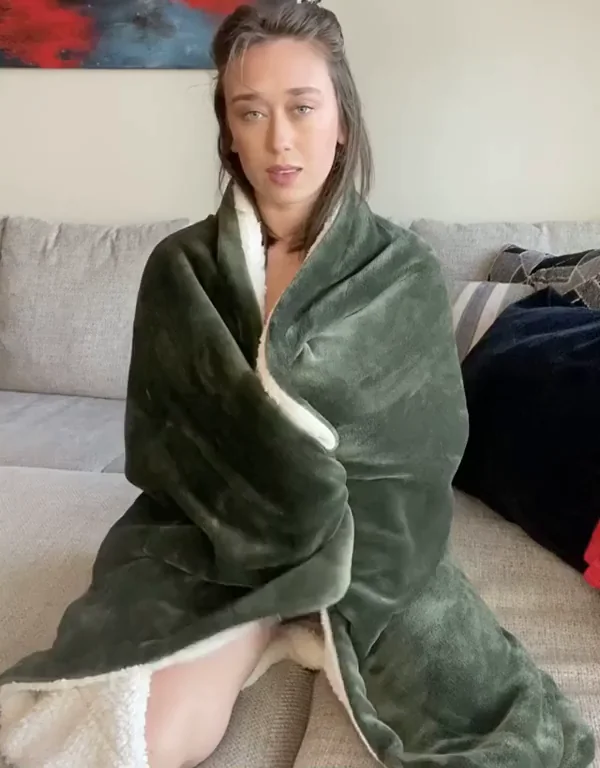 Hypno Tease: Blanket Drop to Dripping Pussy Reveal