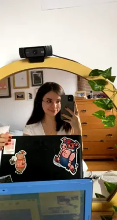 I log into your zoom meeting wyd ?