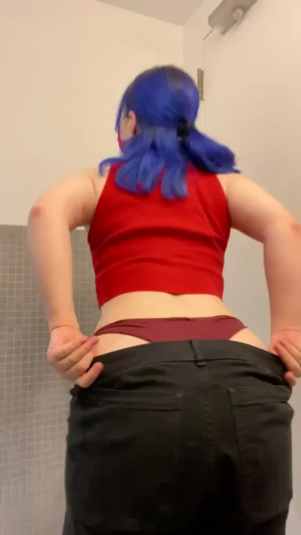 ready for a workplace quickie? ??