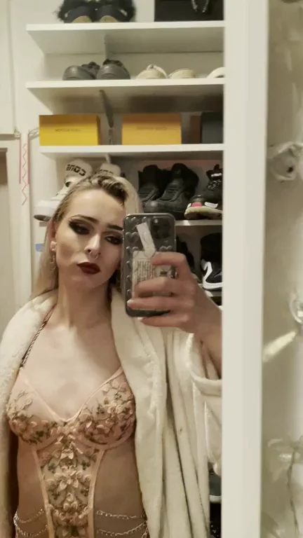 Extra Tiny Hips on This Sexy Trans Slut? 😈🍑 (OC)
