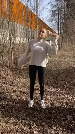 Public jumping <3 [OC] [f]