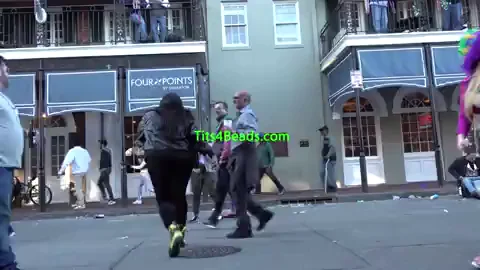 Public Juggs