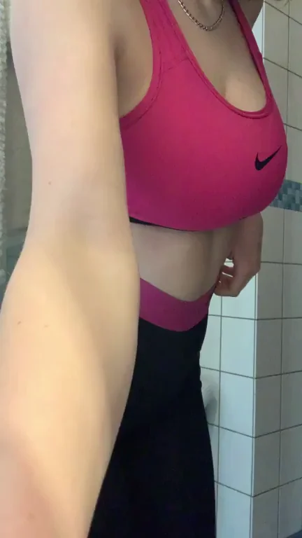 Just getting ready for shower after my dance class?
