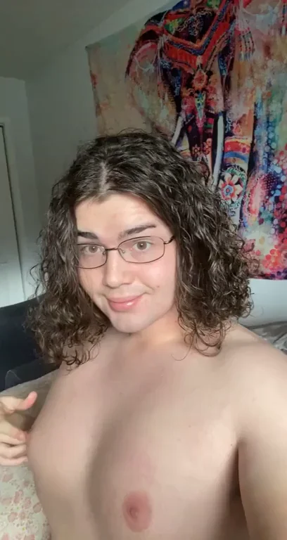 Feminized Bitch Lovin' Her Tits & Sissy Vibes 😍💋