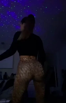 18yo Slut's Shiny Ass Twerk Tease for Massive BBCs