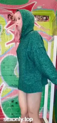Cute Babe Jump