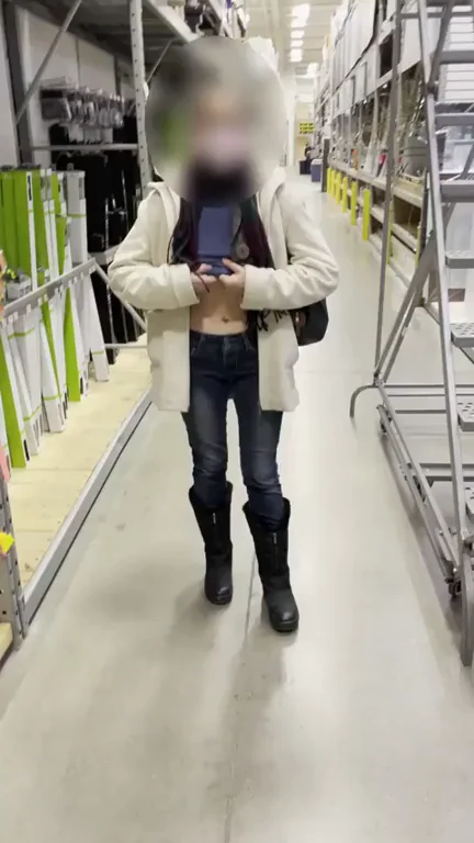 🔥 First Time Flashing My Juicy Tits in Hardware Store Thrill 😈