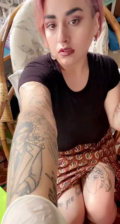 Pink-Haired Slut Pauses Crafting for Epic Titty Drop Flash 💖🍈🍈 (OC)
