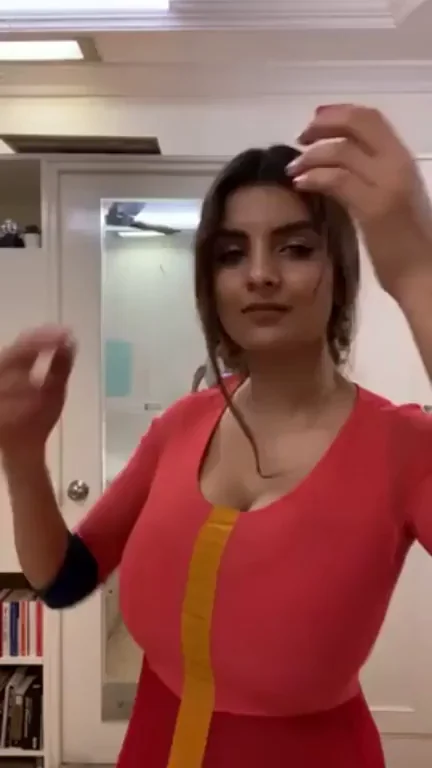 Huge breasted Indian