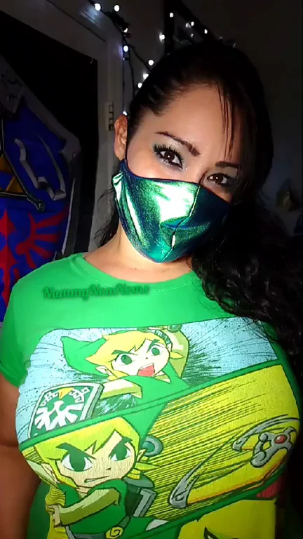 Zelda Babe Link Cosplay Titty Drop Tease