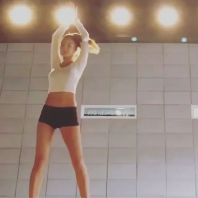 NS Yoon G's sexy dancing