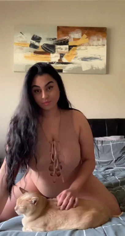 Making my pussy purr ?