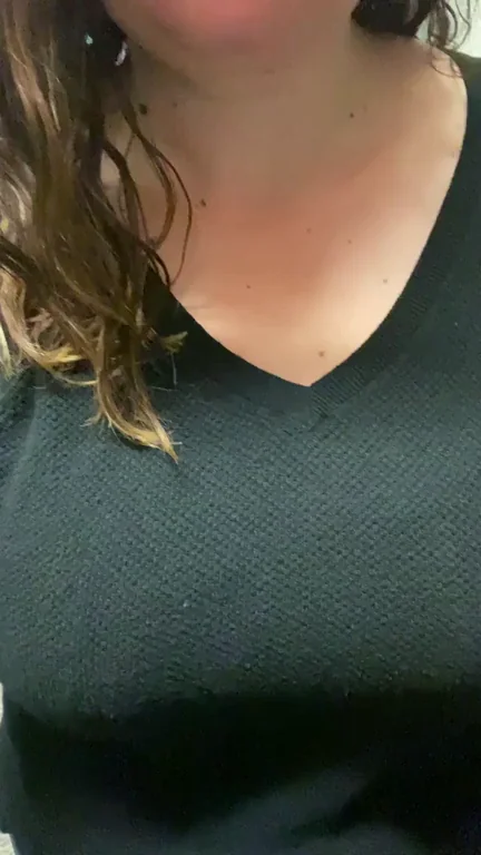 What’s under my shirt.... (f41)