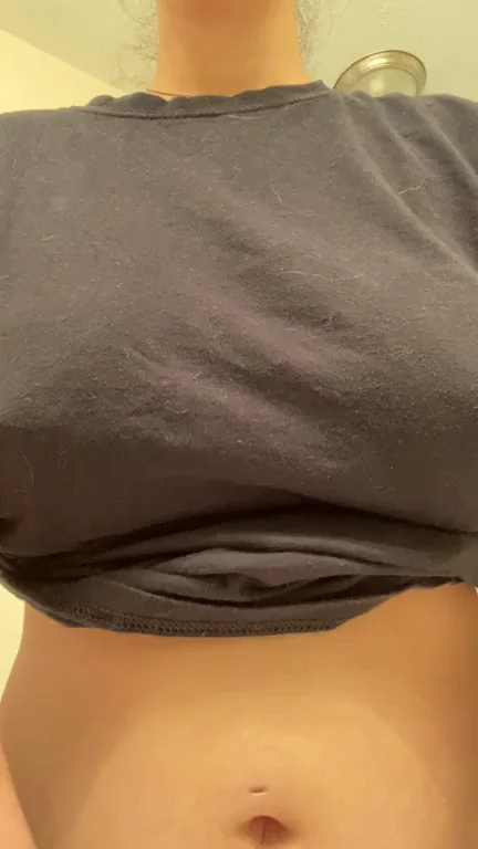 Good Morning Happy Thursday (; Here’s a Drop for you to start your day(; [OC]