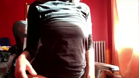 Sports Bra Hides My Massive Tits Surprise! 😏🍈🍈