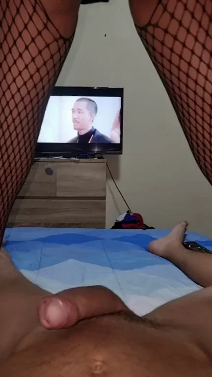 Thai Slut's Tight Asshole Devours Dinner Cock 🍆💦