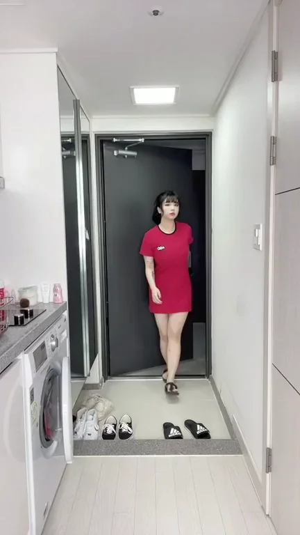 NAUGHTY ?
