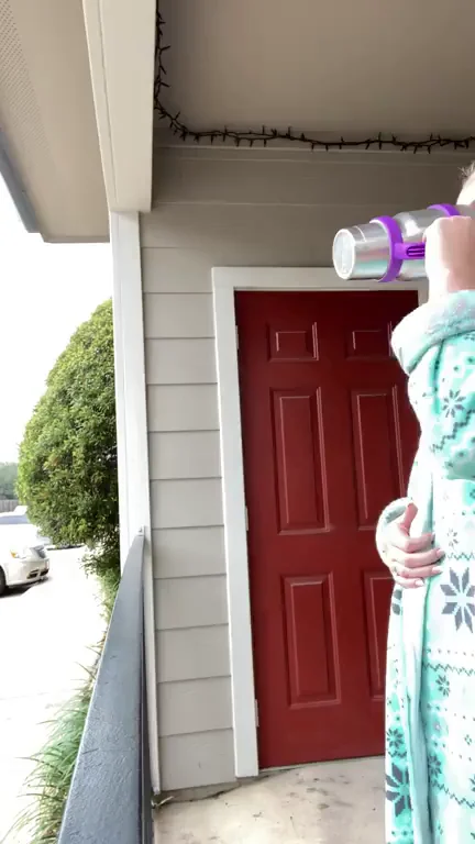 Saying hi to the new neighbors. OC