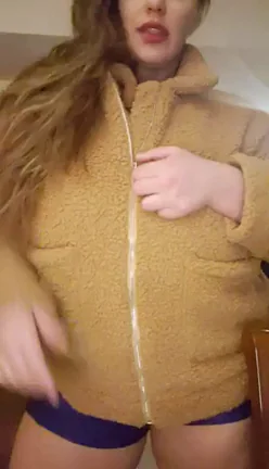 Homegrown big tit tease reveal ;) I never post gifs this long [gif]