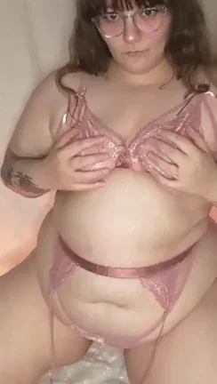 Cute Pink Lingerie Hugging My Thick BBW Curves 😍💖