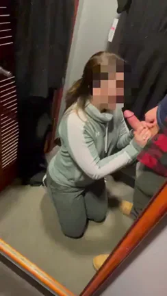 Slutty Babe Kneels & Sucks Fat Cock in Dressing Room 😈🍆💦
