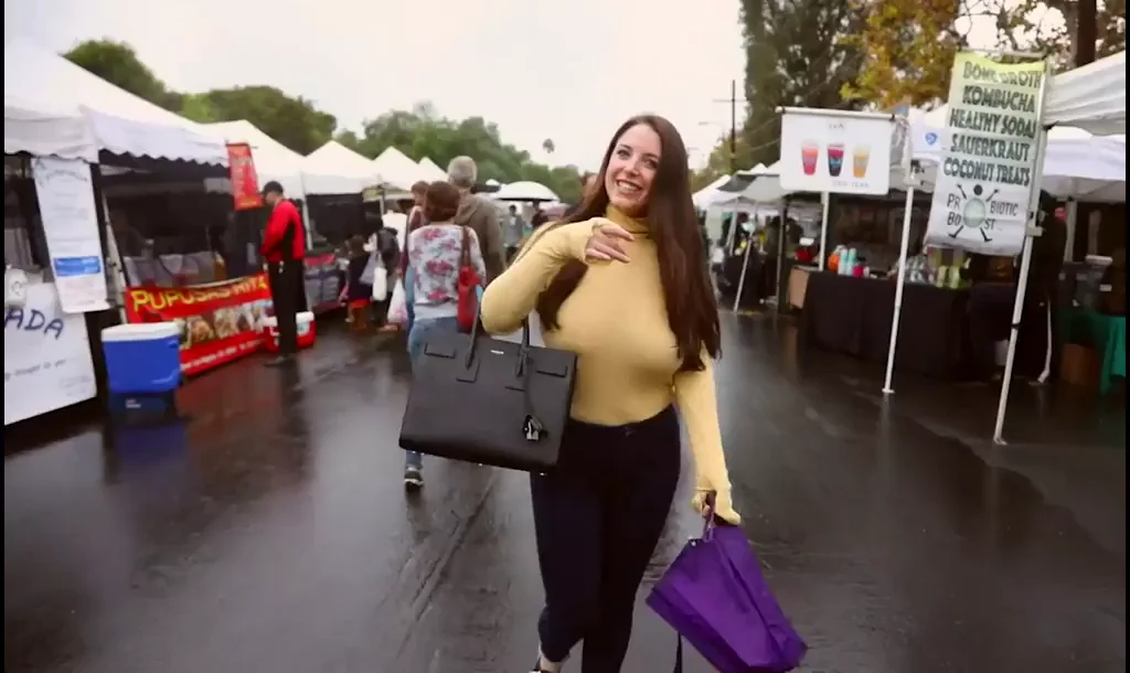 Shaking Her Big Boobs in Public Place
