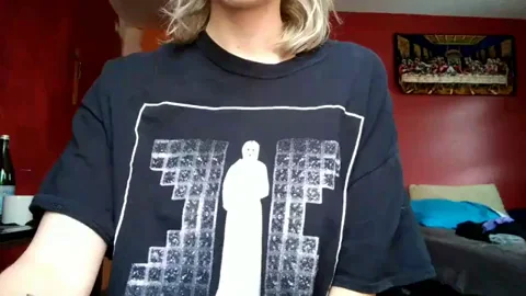 [OC] a lil [drop] and a lil bounce <3