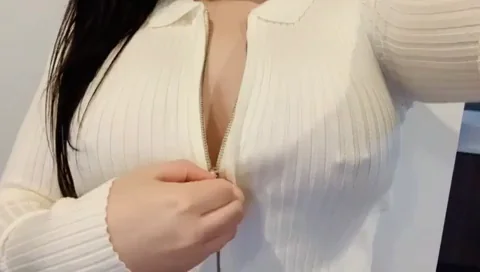 What do you think of my titty reveal? [OC] ?