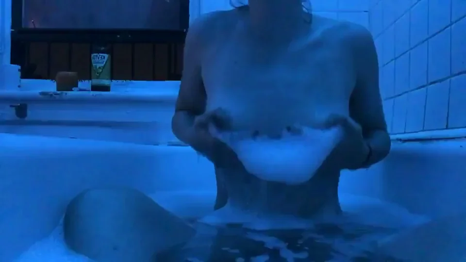 i love bubble baths