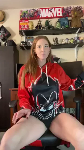 Good night milf lovers! Like my vegeta hoodie?