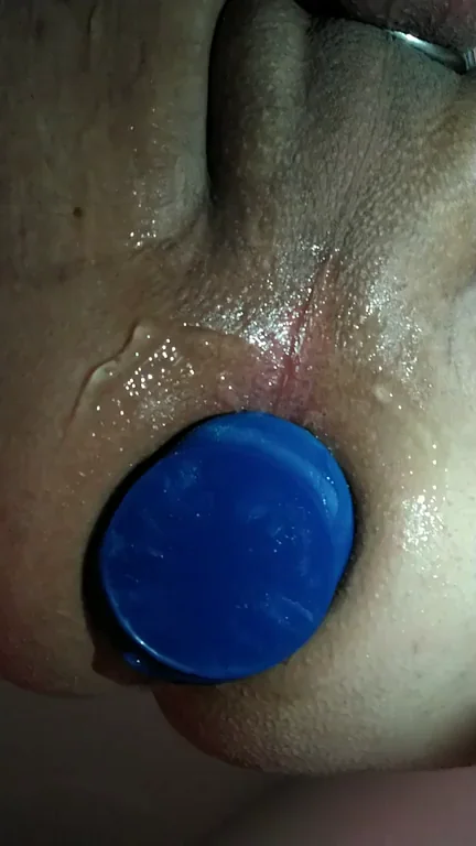 stretching the widest ever with the big blue plug