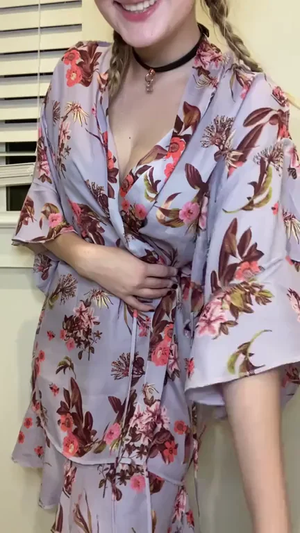 Showing my body off on the internet, my favorite pastime ?
