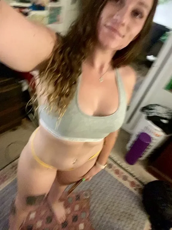 If you're still reeling from the debate, maybe my ass can help you dri[f]t away from reality for a little while