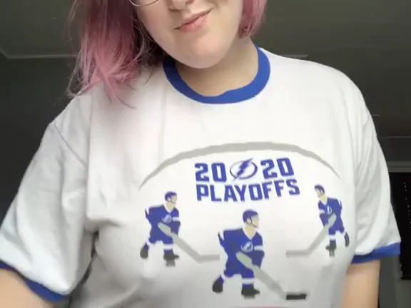 Big titties for big game day [drop]