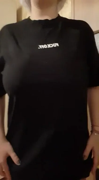 I'm tired of hiding my natural boobs under my t-shirt , enjoy ?