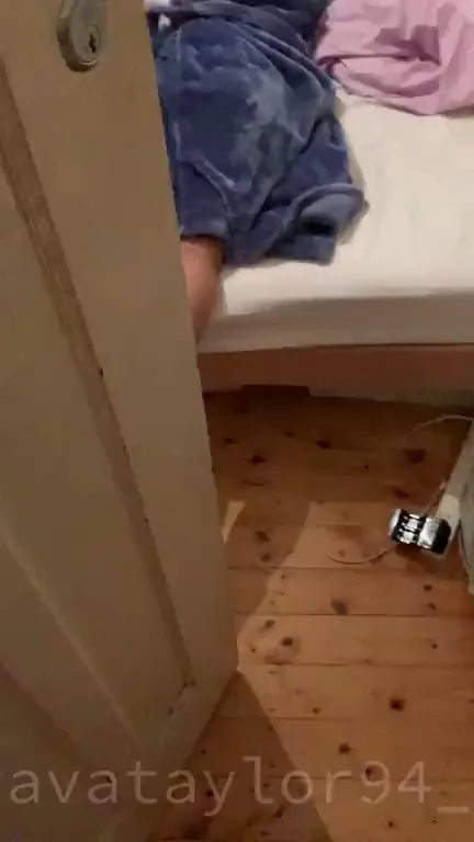 POV: Catching Your Slutty MILF Braless, Ass Out on the Bed While She's Scrolling
