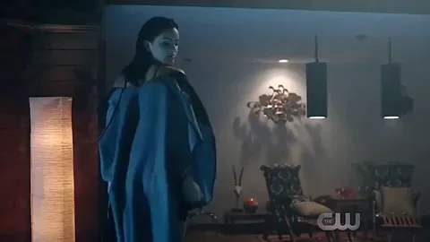 🍑 Camila Mendes' Juicy Celeb Booty Tease 🔥