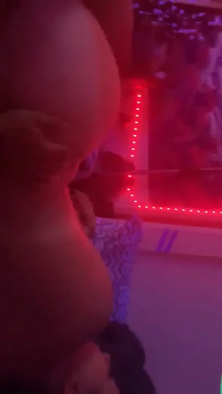 Blonde Pawg fucked sideways