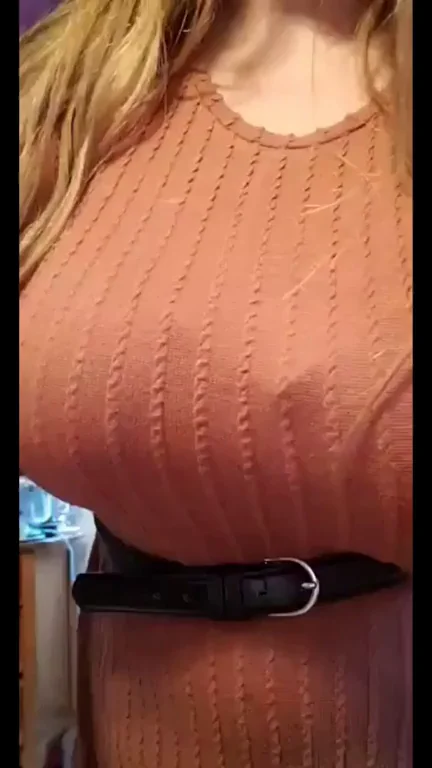 Monday Morning Massive Tits Bounce and Reveal