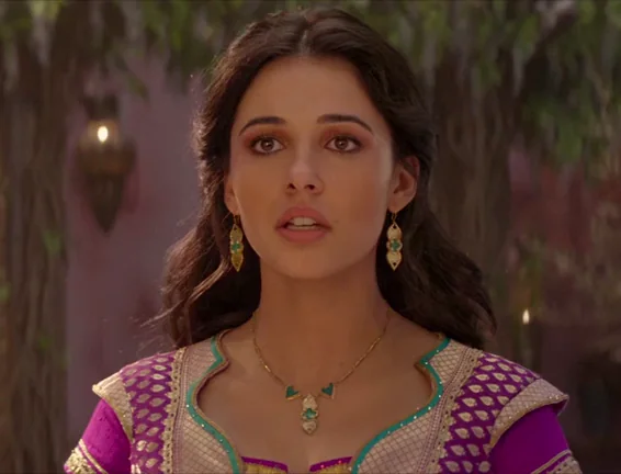 Naomi Scott