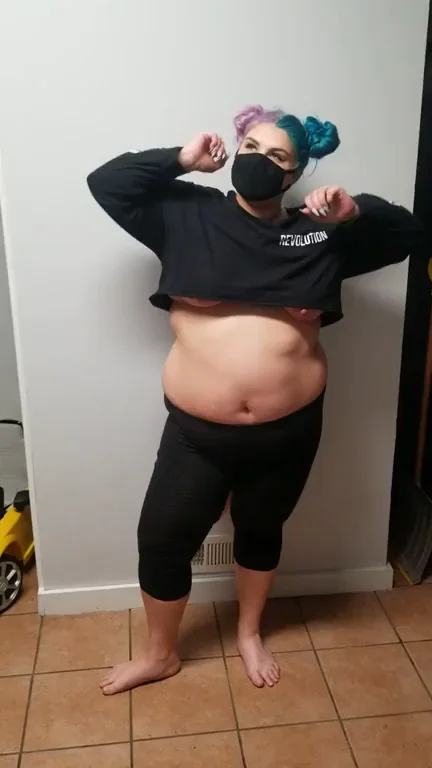 🔥 $3 OnlyFans Sale: Slutty Pink-Haired Babe Teases Tits & Ass for Dick Sucking Anal Whips & Bondage Cumfest 😈