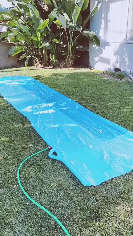 Went to my cousins to cool off, not sure this is what she had in mind. (F)