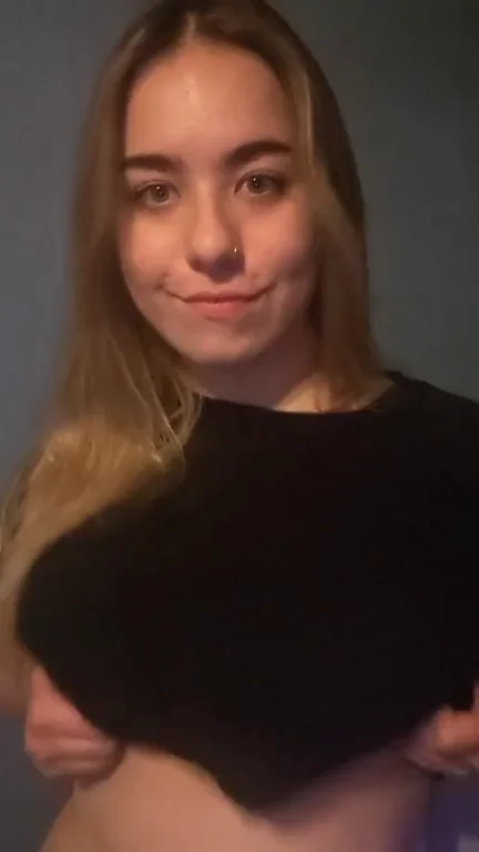 [oc] [drop] my titties just wanted to say hi !