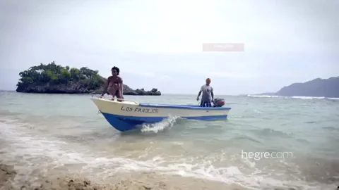 Busty Ebony Sea Goddess