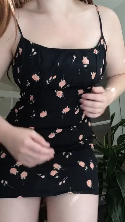 Jiggly Titty Tease: Flower Dress Boob Bounce Reveal