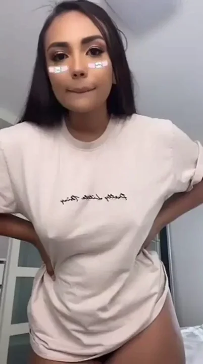 Thick Ass Queen Teasing 🍑🔥