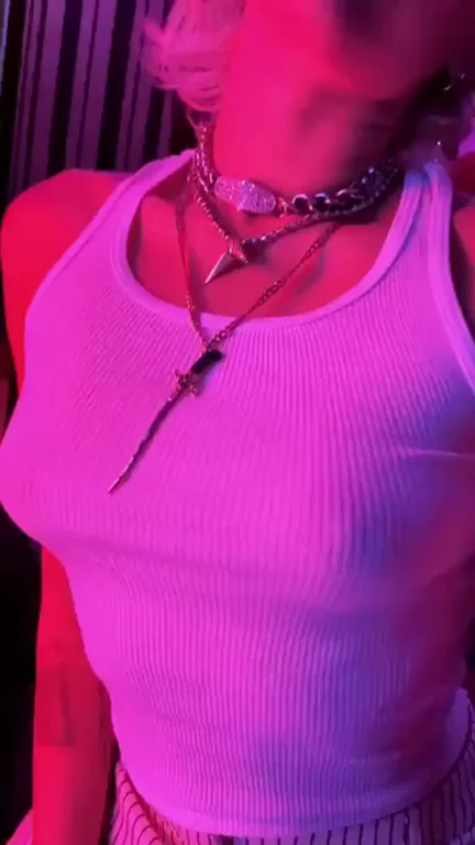 Miley Cyrus showing her nipples in a see through top!